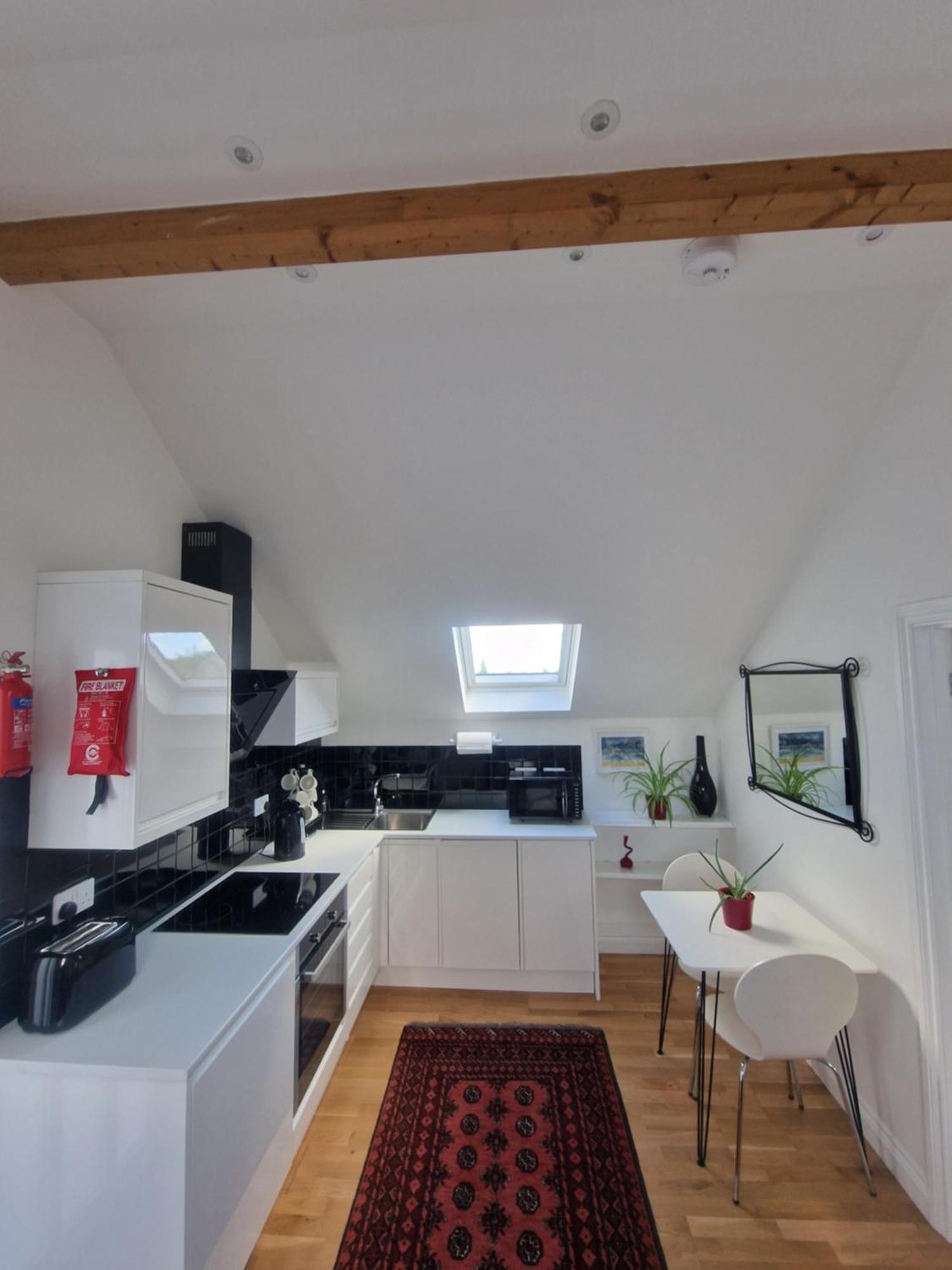 Blue Hills Luxury Apartment, Bay Front With Parking Falmouth Buitenkant foto