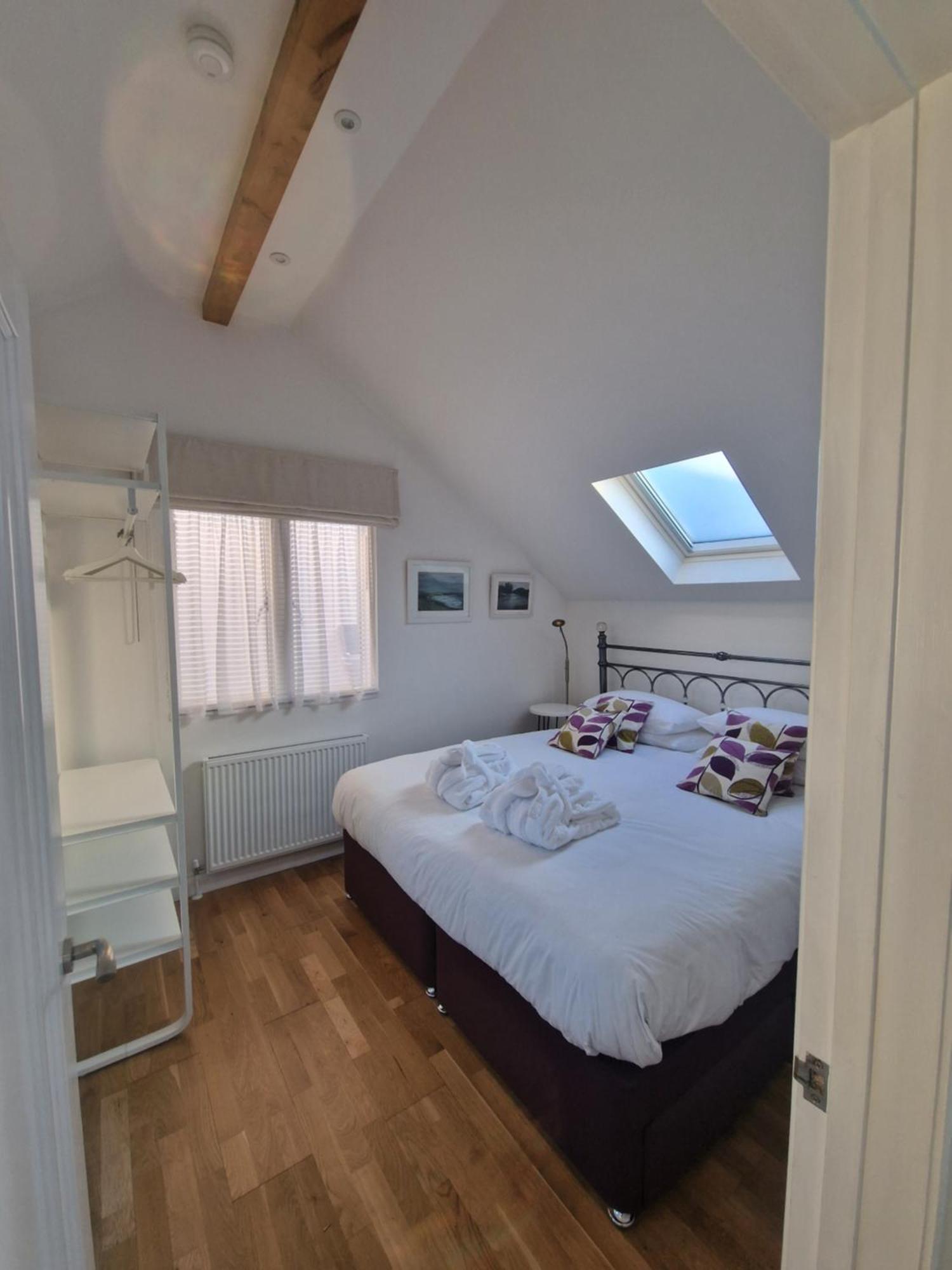 Blue Hills Luxury Apartment, Bay Front With Parking Falmouth Buitenkant foto